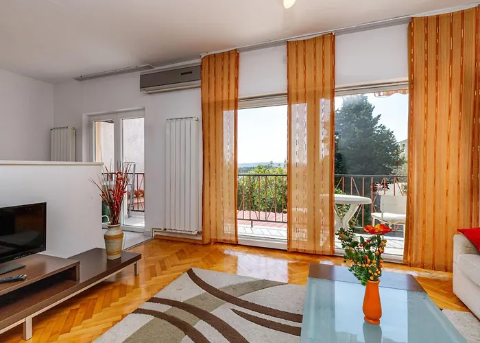 Beachside Krk - Happy Apartament